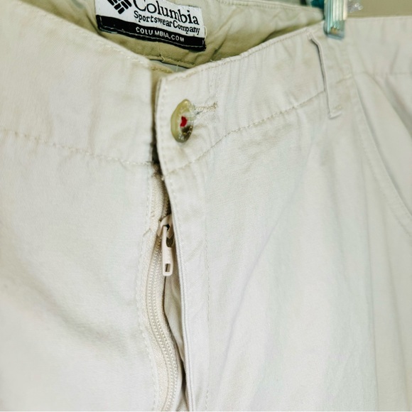 Columbia Women’s Beige Straight Leg Outdoor Pants - Size 12 - Picture 6 of 16
